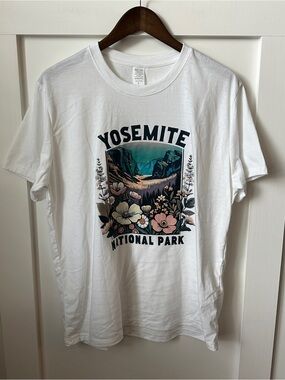 Yosemite National Park Floral Graphic Tee - White